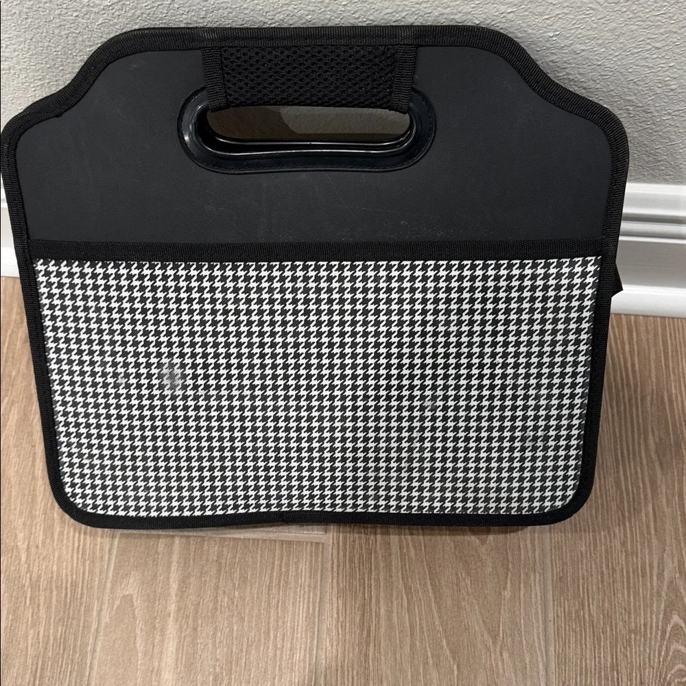 Picnic At Ascot - Houndstooth Print - Storage Organizer For Auto, Home, Picnic